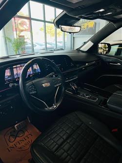 كاديلاك اسكاليد